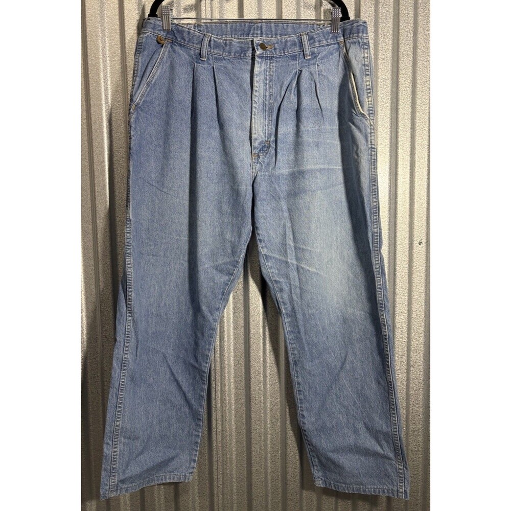 Vintage Men’s Rugged Wear Jeans 38x28 Light Wash 100% Cotton Pleated Waist